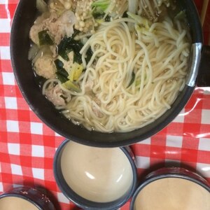 うどんだしで簡単に！うどんすき